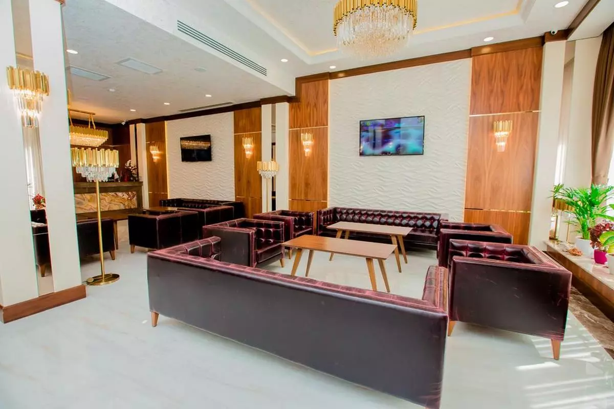 Desire Hotel LABYS (Copy).jpg